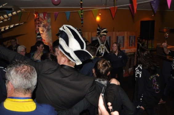 101_2802slotbal.jpg