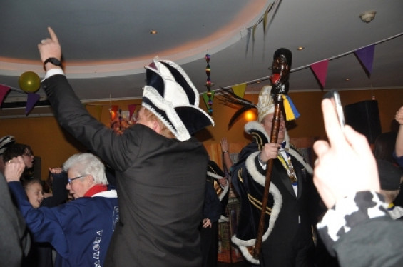 104_2802slotbal.jpg