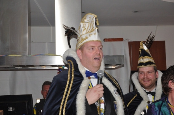 121_2802slotbal.jpg