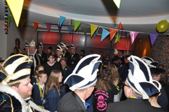 134_2802slotbal.jpg