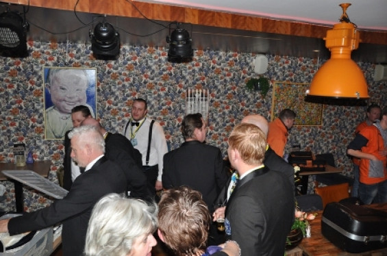 139_2802slotbal.jpg