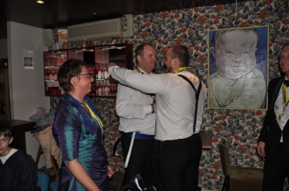 142_2802slotbal.jpg