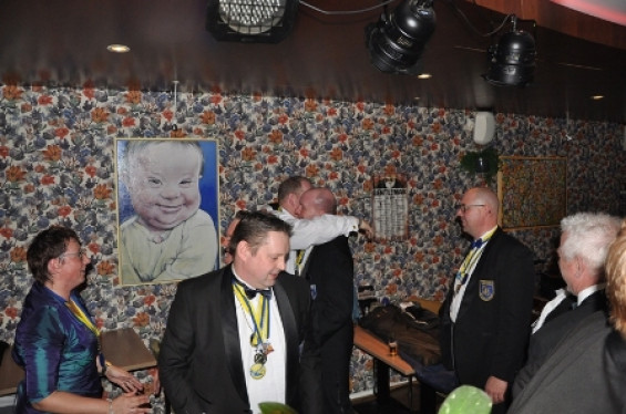 146_2802slotbal.jpg