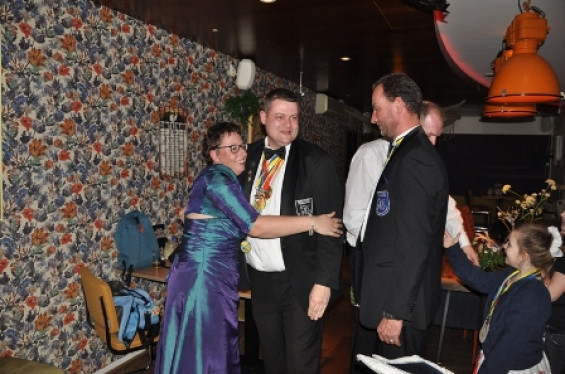 154_2802slotbal.jpg