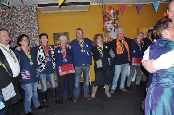 168_2802slotbal.jpg