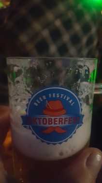08_12-2001plasduikersbierfeest.jpg