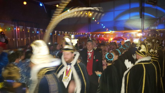 25_12-2001plasduikersbierfeest.jpg
