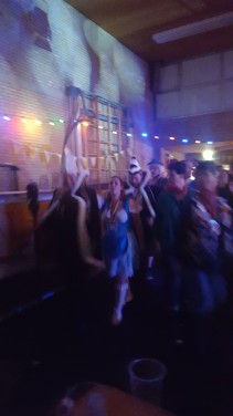 50_12-2001plasduikersbierfeest.jpg