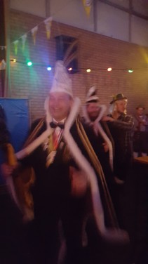 52_12-2001plasduikersbierfeest.jpg