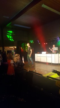 67_12-2001plasduikersbierfeest.jpg