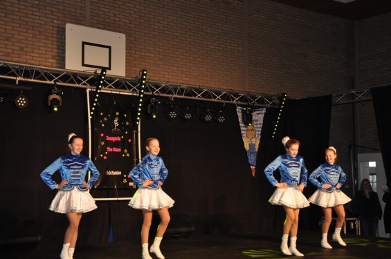 032_13-2101plasduikersdansfestival.jpg