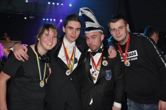 327_2601prinsenbal.jpg