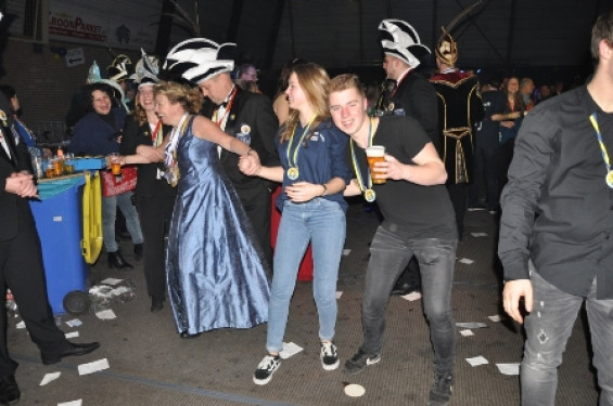335_2601prinsenbal.jpg