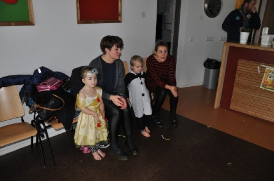 023_0302carnavalsmiddagengel.jpg
