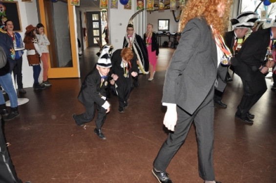 041_0302carnavalsmiddagengel.jpg