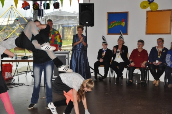 086_0302carnavalsmiddagengel.jpg