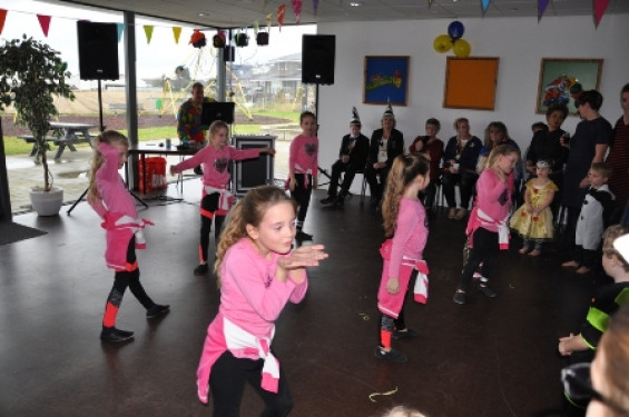 089_0302carnavalsmiddagengel.jpg