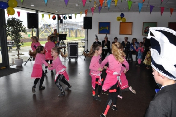 092_0302carnavalsmiddagengel.jpg