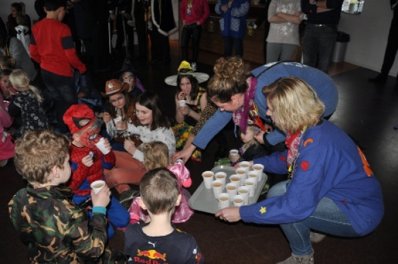 104_0302carnavalsmiddagengel.jpg