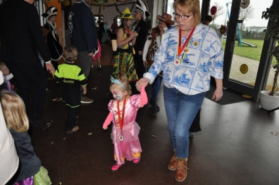136_0302carnavalsmiddagengel.jpg