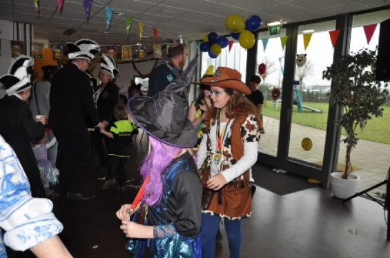 137_0302carnavalsmiddagengel.jpg