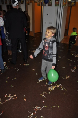 170_0302carnavalsmiddagengel.jpg