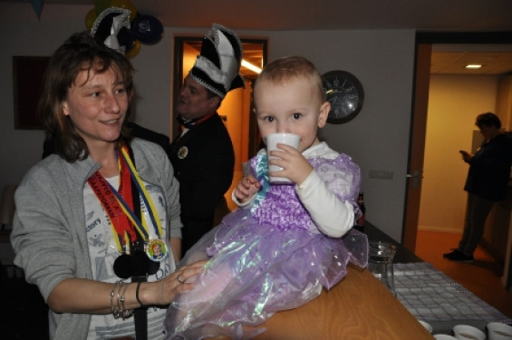 173_0302carnavalsmiddagengel.jpg