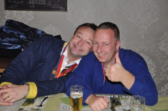 190_0302carnavalsmiddagengel.jpg