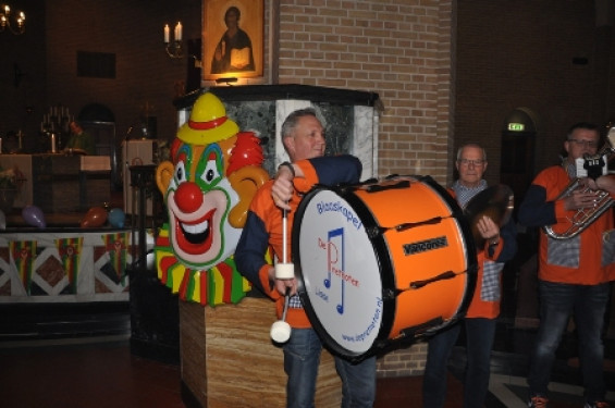 15_0302carnavalsmis.jpg