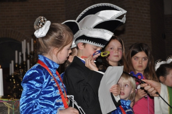 31_0302carnavalsmis.jpg