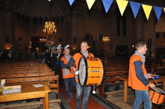 54_0302carnavalsmis.jpg