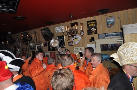 89_1211kennismaken.jpg