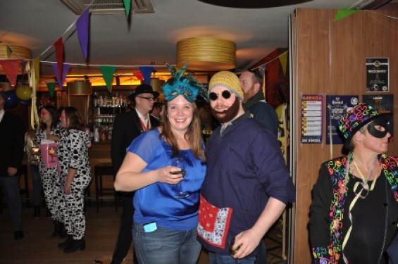 093_0302incognito.jpg