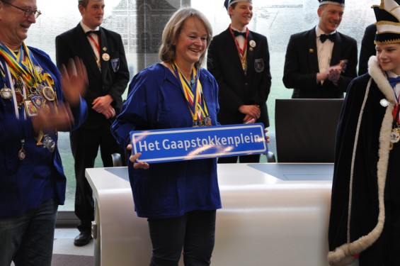 084_25-1002gemeentehuis.jpg