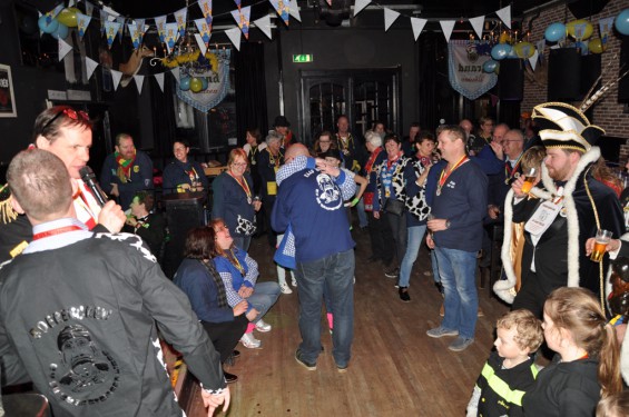 053_28-1002vrijgezellenavond.jpg