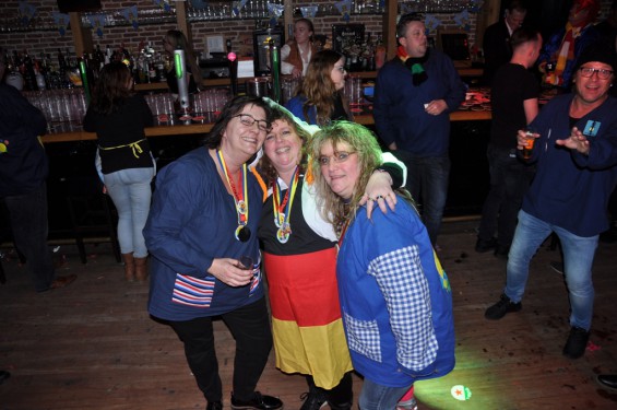 076_28-1002vrijgezellenavond.jpg