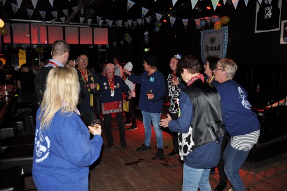 087_28-1002vrijgezellenavond.jpg