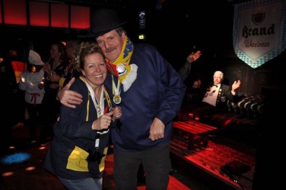 112_28-1002vrijgezellenavond.jpg