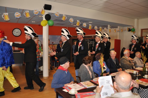 011_34-1302seniorenboerenbruiloft.jpg