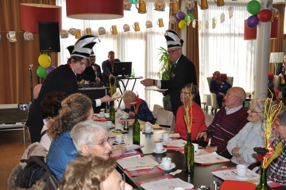 067_34-1302seniorenboerenbruiloft.jpg
