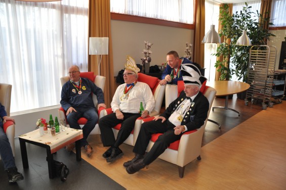 104_34-1302seniorenboerenbruiloft.jpg