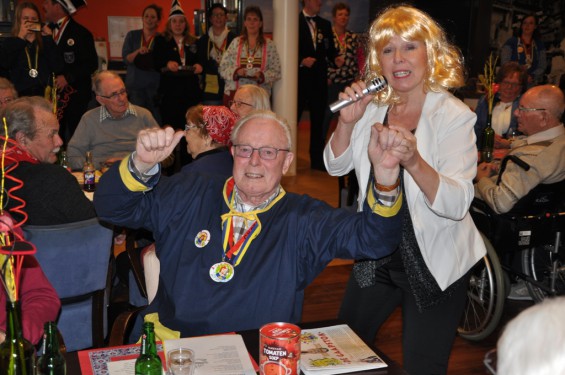 142_34-1302seniorenboerenbruiloft.jpg