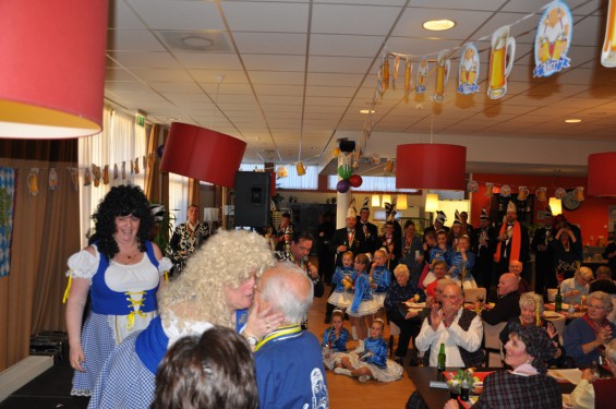 172_34-1302seniorenboerenbruiloft.jpg