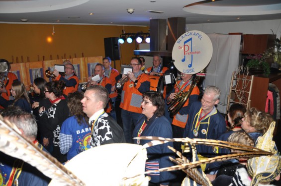 041_35-1302slotbal.jpg