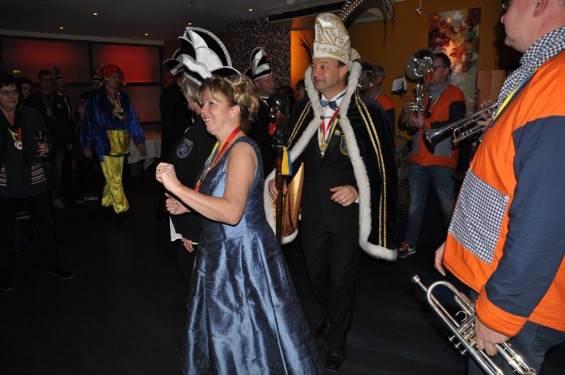 090_35-1302slotbal.jpg