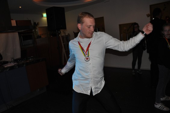 185_35-1302slotbal.jpg