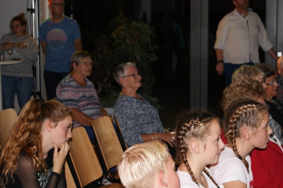 042_1310playbackshow.jpg