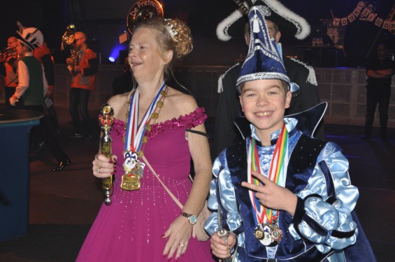046-2601jeugdprinsenbal19.jpg