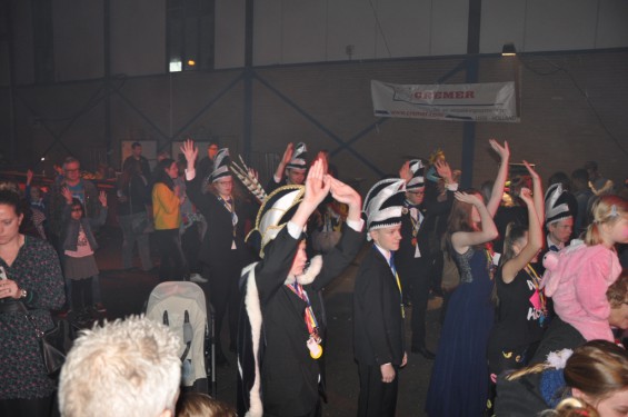 132-2601jeugdprinsenbal19.jpg