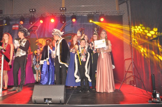 068_0802saksen44l.jpg